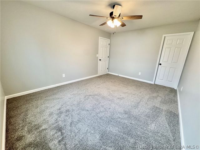 295 S 4th Street, Austin, IN 47102