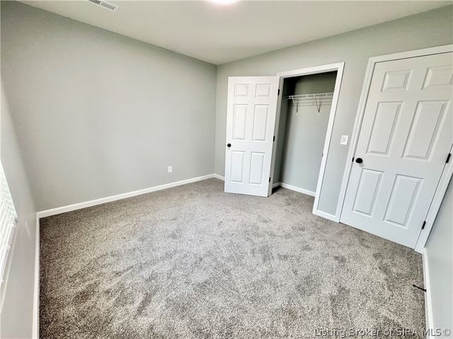 295 S 4th Street, Austin, IN 47102