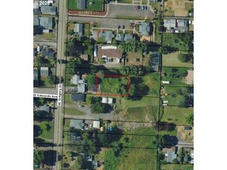 Se GREGORY Dr, Winston, OR 97496