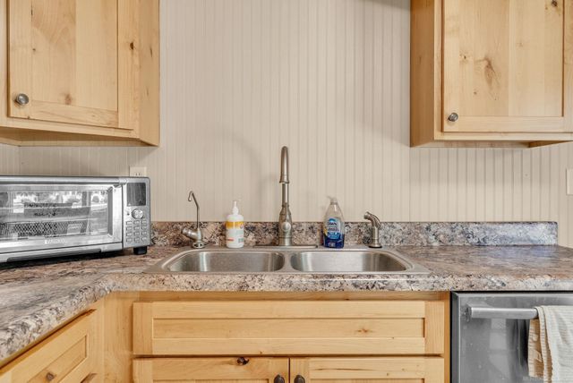 4042 State Street, Carsonville, MI 48419