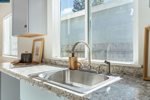 1319 Kelsey Street, Richmond, CA 94801