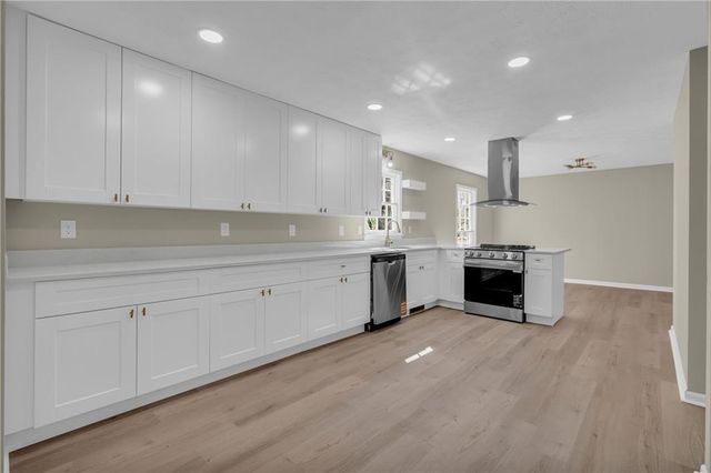 4834 Bexley Drive, Stone Mountain, GA 30083