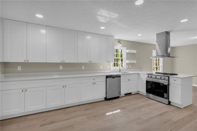 4834 Bexley Drive, Stone Mountain, GA 30083