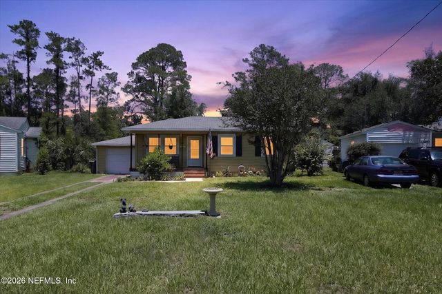 5503 LAKEWOOD Circle E, Jacksonville, FL 32207