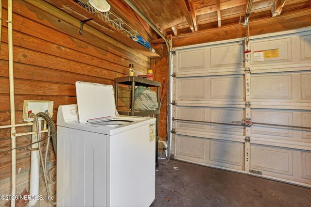 5503 LAKEWOOD Circle E, Jacksonville, FL 32207