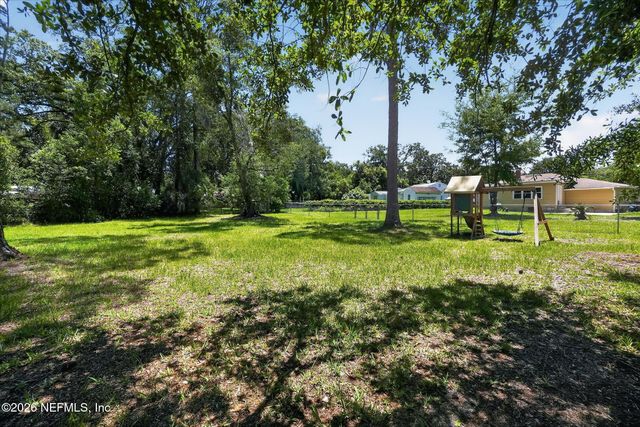 5503 LAKEWOOD Circle E, Jacksonville, FL 32207