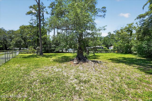5503 LAKEWOOD Circle E, Jacksonville, FL 32207