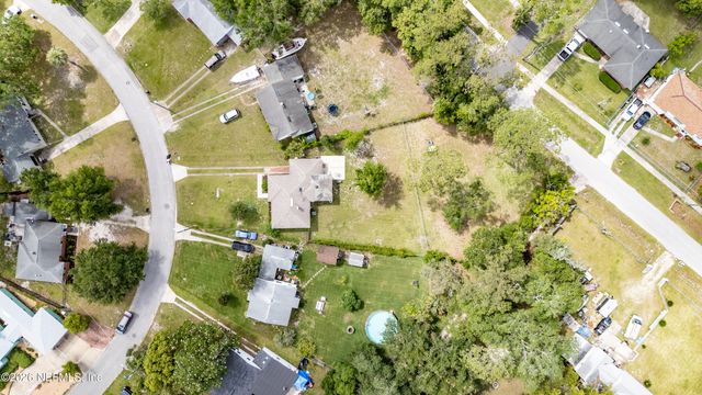 5503 LAKEWOOD Circle E, Jacksonville, FL 32207