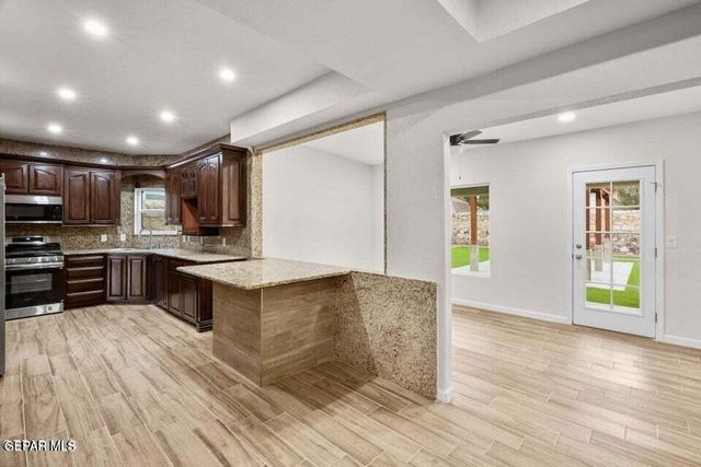 7216 DESERT JEWEL Drive, El Paso, TX 79912