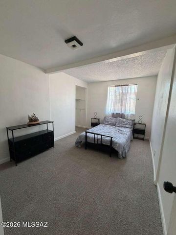 5017 S 11th Avenue, Tucson, AZ 85706
