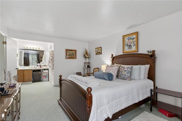 446 Abbotsleigh CT, Virginia Beach, VA 23452