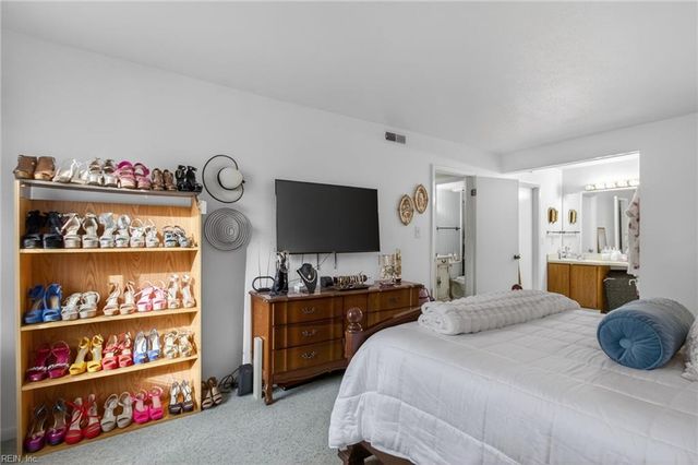 446 Abbotsleigh CT, Virginia Beach, VA 23452