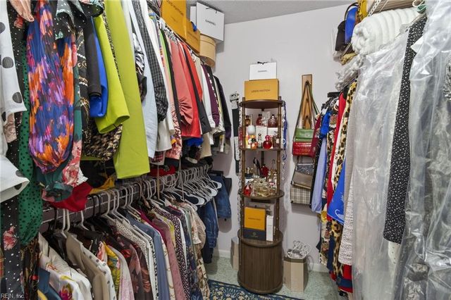 446 Abbotsleigh CT, Virginia Beach, VA 23452