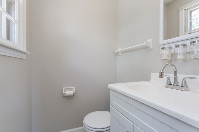 105 Raindrop Ln, Hendersonville, TN 37075