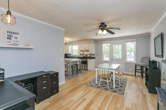 105 Raindrop Ln, Hendersonville, TN 37075