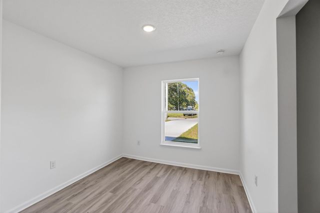 1115 F Avenue B, Fort Pierce, FL 34950