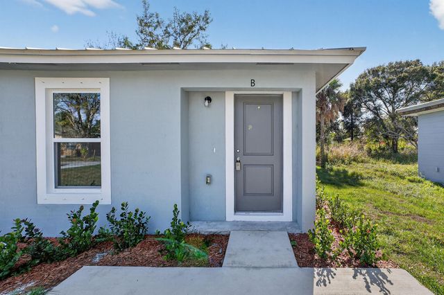 1115 F Avenue B, Fort Pierce, FL 34950