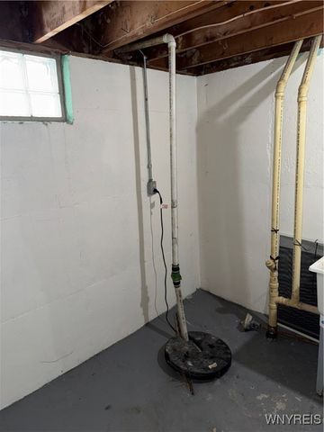 74 Vandenberg Avenue, Lancaster, NY 14086