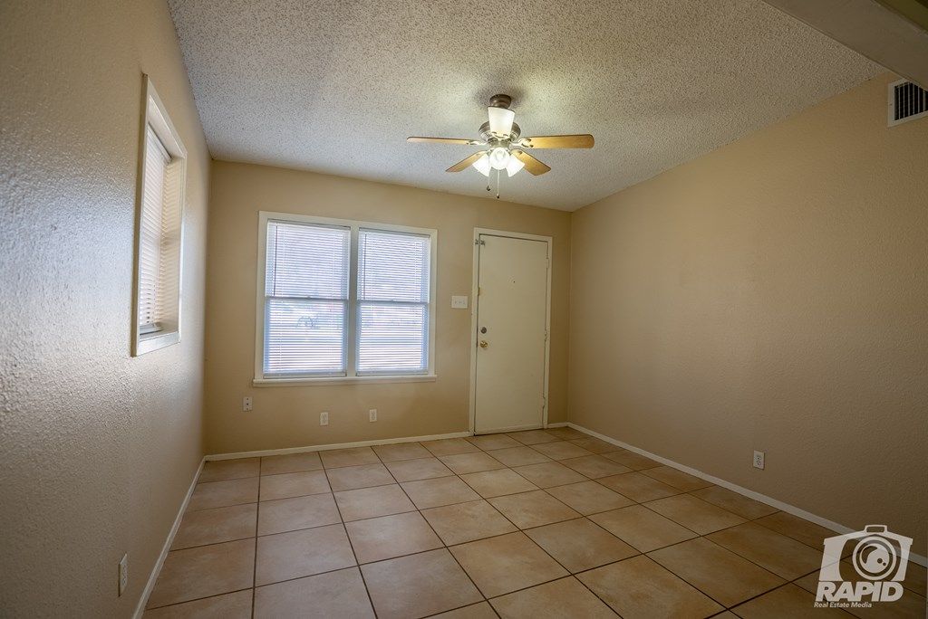 Image 36 of property listing at 3207 Webster Ave, San Angelo, TX 76901