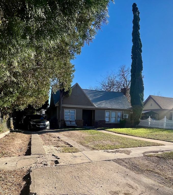 Image 54 of property listing at 3207 Webster Ave, San Angelo, TX 76901