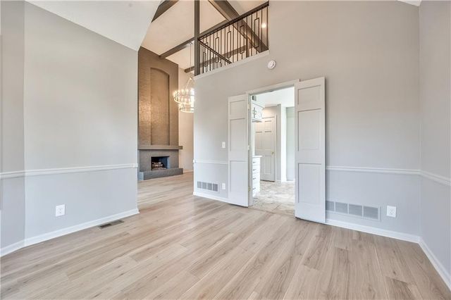 4512 W 90th Street, Prairie Village, KS 66207