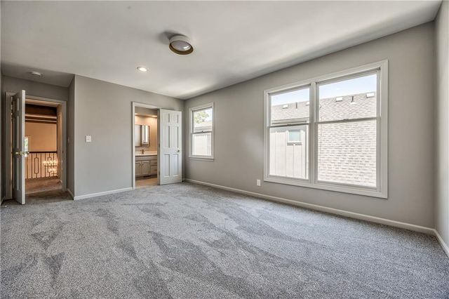 4512 W 90th Street, Prairie Village, KS 66207