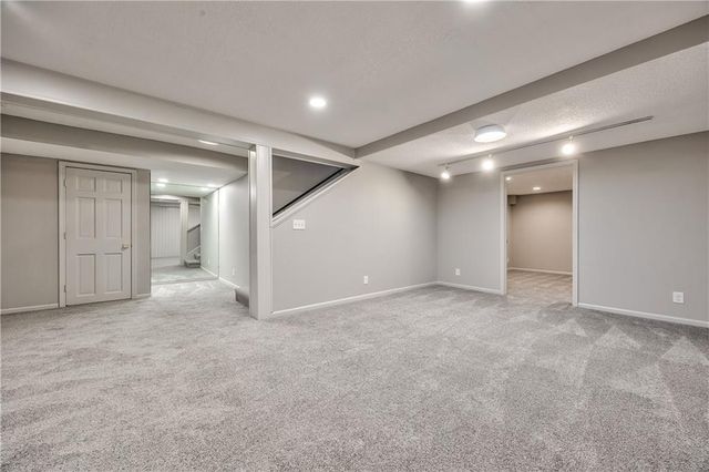 4512 W 90th Street, Prairie Village, KS 66207