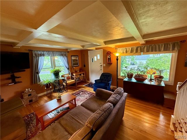 305 Stanton Drive, Dewitt, NY 13214