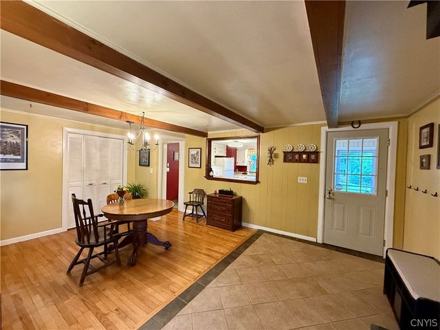 305 Stanton Drive, Dewitt, NY 13214