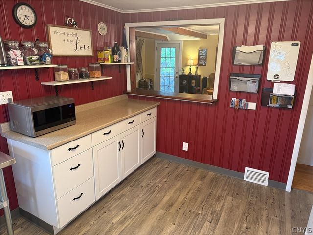 305 Stanton Drive, Dewitt, NY 13214