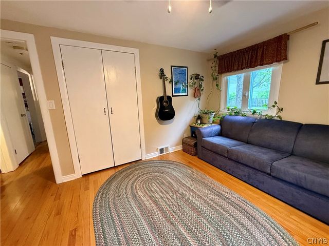 305 Stanton Drive, Dewitt, NY 13214