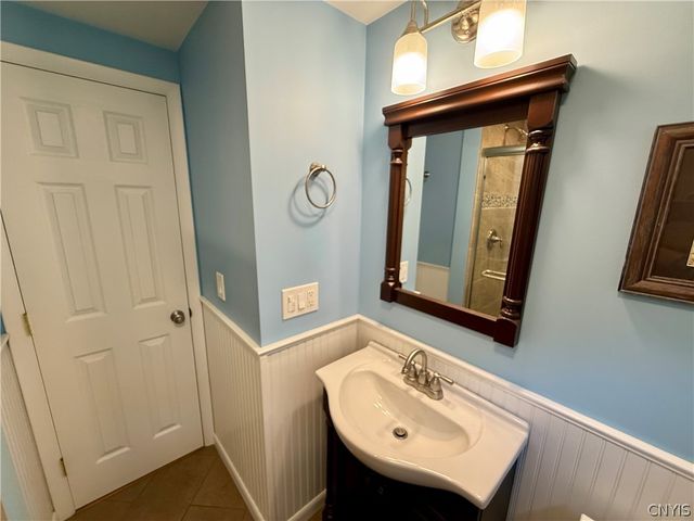 305 Stanton Drive, Dewitt, NY 13214