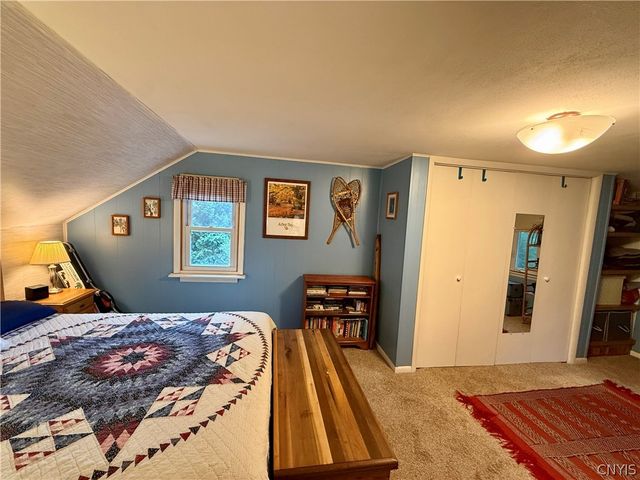 305 Stanton Drive, Dewitt, NY 13214