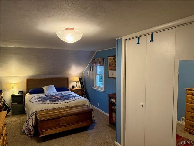 305 Stanton Drive, Dewitt, NY 13214
