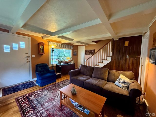 305 Stanton Drive, Dewitt, NY 13214
