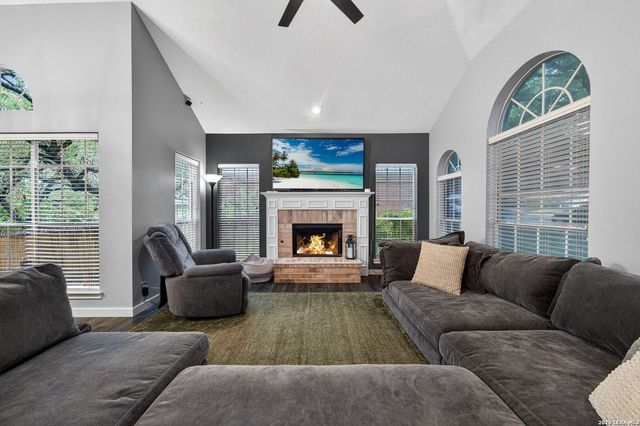 1510 Blackbridge, San Antonio, TX 78253