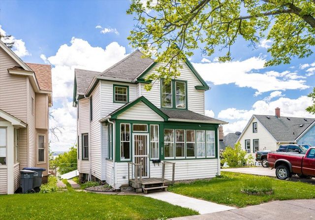 2424 W 7th Street, Duluth, MN 55806