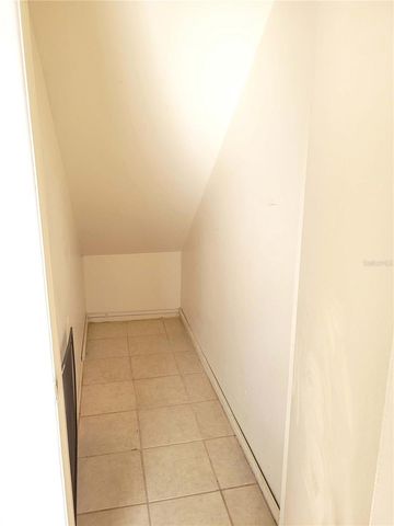 914 SW 8TH AVENUE 26, Gainesville, FL 32601