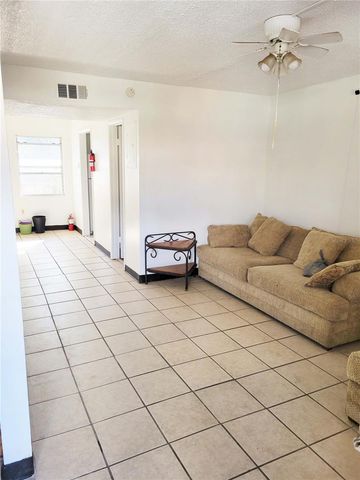 914 SW 8TH AVENUE 26, Gainesville, FL 32601
