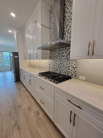 7708 PARADISO DRIVE, Apollo Beach, FL 33572