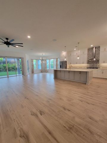 7708 PARADISO DRIVE, Apollo Beach, FL 33572