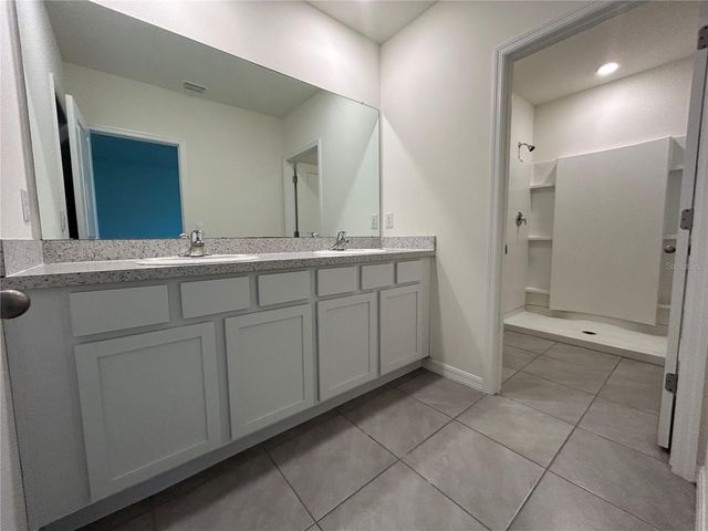 8736 MILESTONE DRIVE, Sarasota, FL 34238
