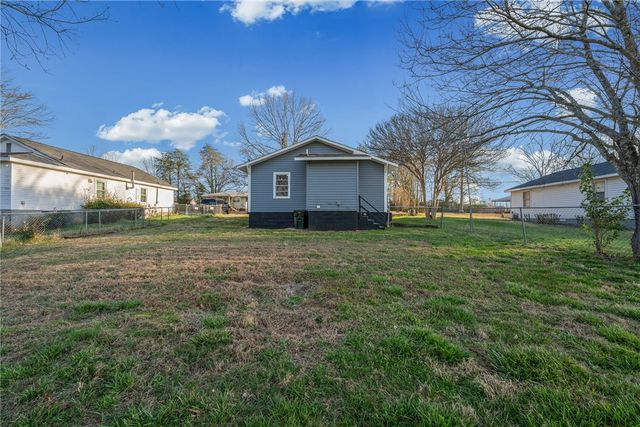 114 Welborn Circle, Easley, SC 29640