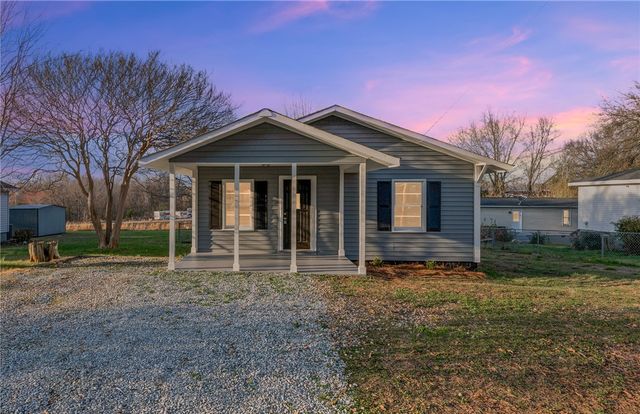 114 Welborn Circle, Easley, SC 29640