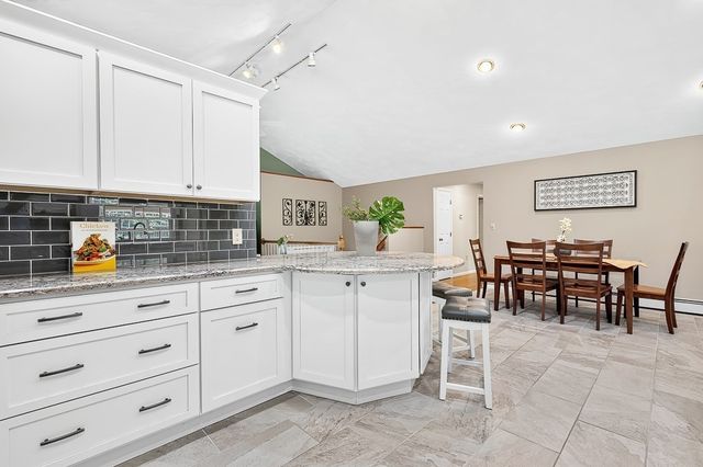 78 Darnell Rd, Worcester, MA 01606