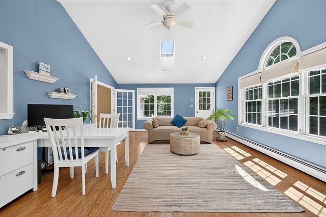 78 Darnell Rd, Worcester, MA 01606