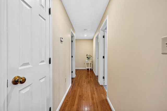 78 Darnell Rd, Worcester, MA 01606