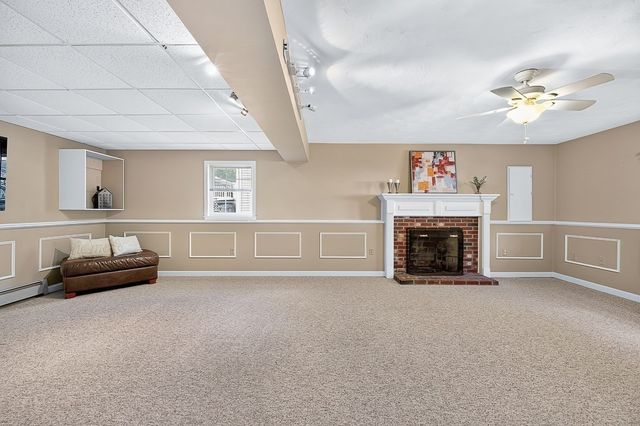 78 Darnell Rd, Worcester, MA 01606