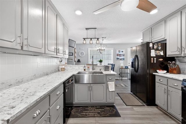 1009 Shumard Lane, Mcdonough, GA 30252