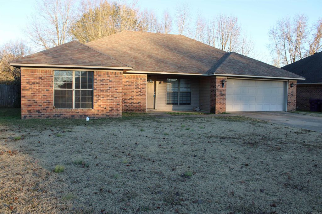 35 Blair Drive, Vilonia, AR 72173